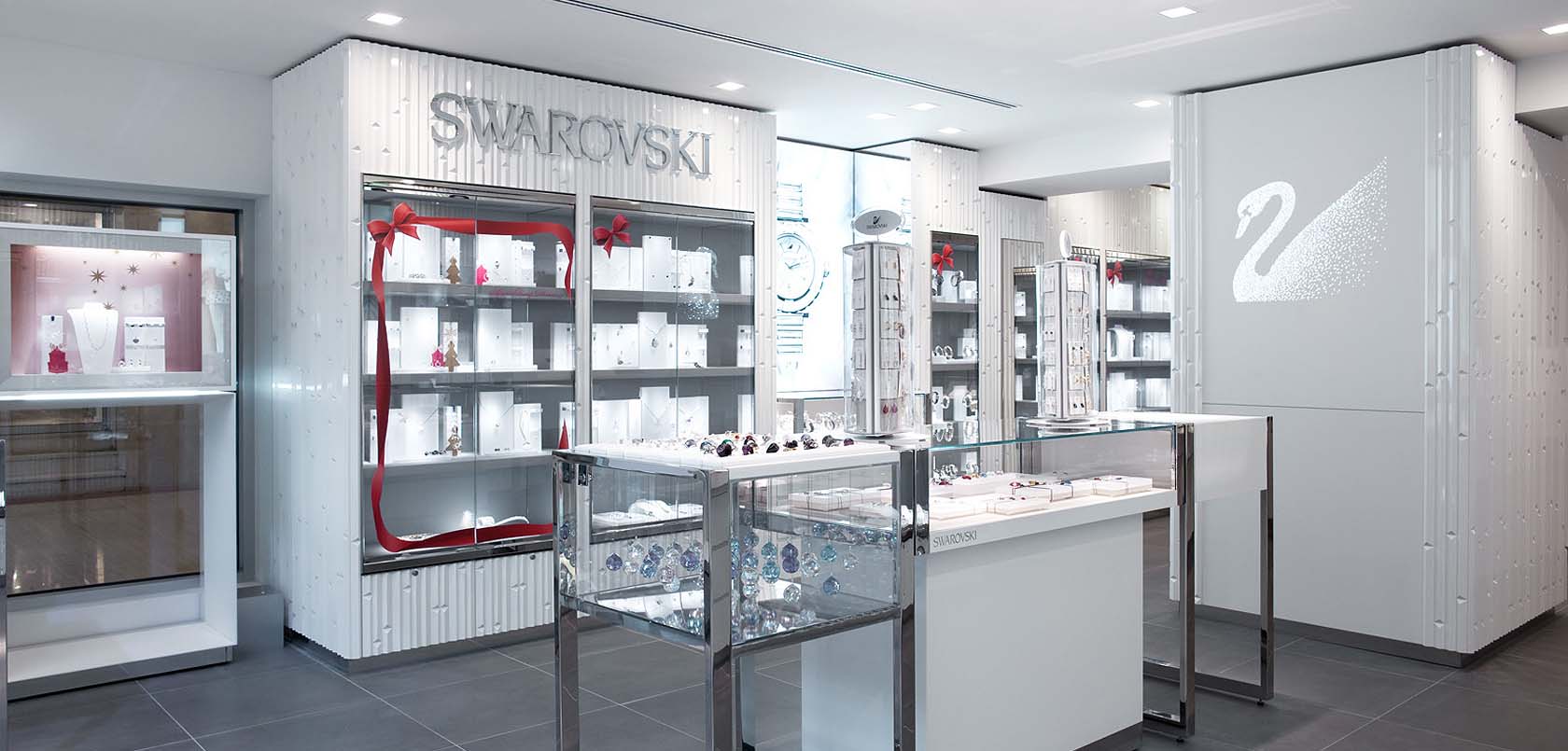 SWAROVSKI   Paris