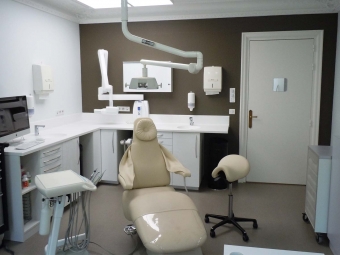 Renovation of a dental practice in Paris