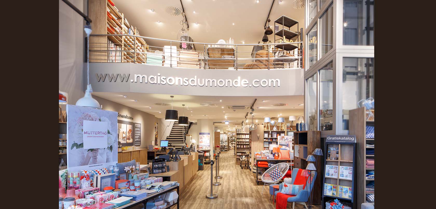 Maison Du Monde, decoration and furniture store